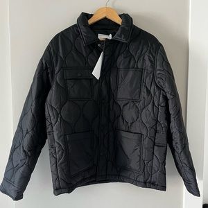 Men’s size medium quilted medium weight shacket